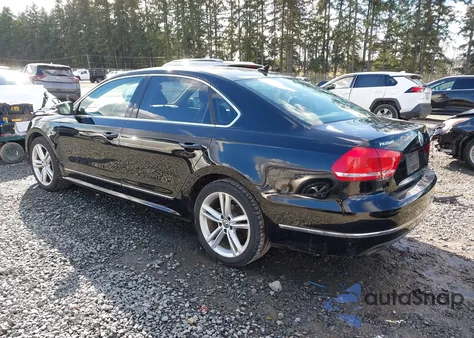 2013 Volkswagen Passat 2.0L Tdi Sel Premium z USA, uszkodzony, nr VIN 1VWCN7A36DC122296